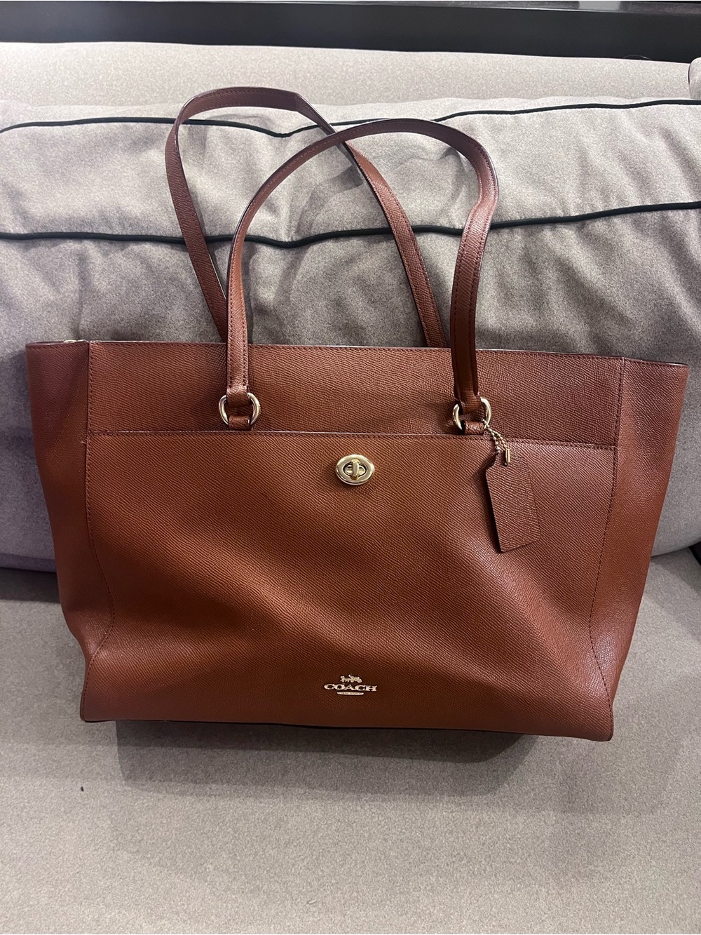 Coach Turnlock Tote Brown Pebbled Leather